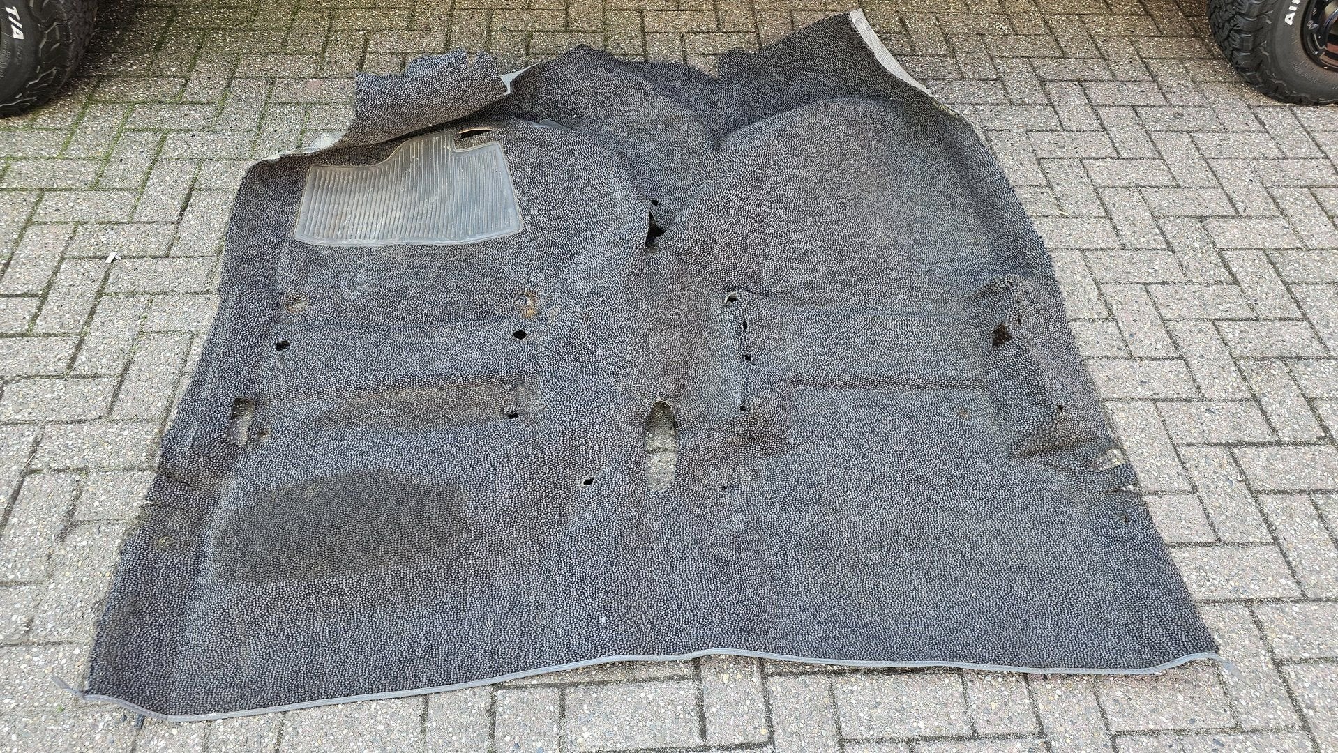 Tapijt vloerbedekking antreciet gemalleerd BMW 5 serie E12 v, Auto-onderdelen, Ophalen, Gebruikt, -, -