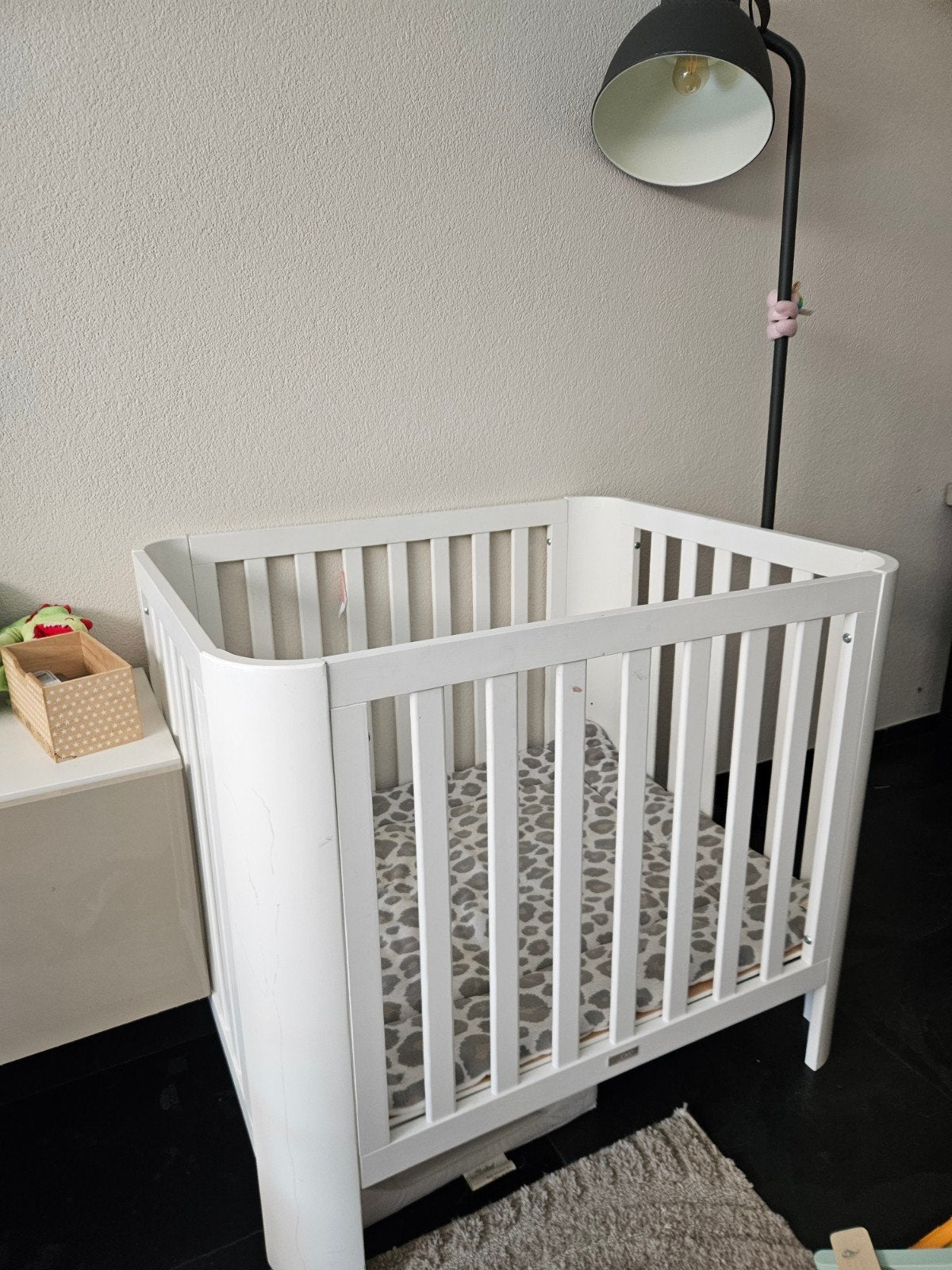 Witte box TWF, Kinderen en Baby's, Babywiegjes en Ledikanten, Ophalen, Gebruikt, Ledikant