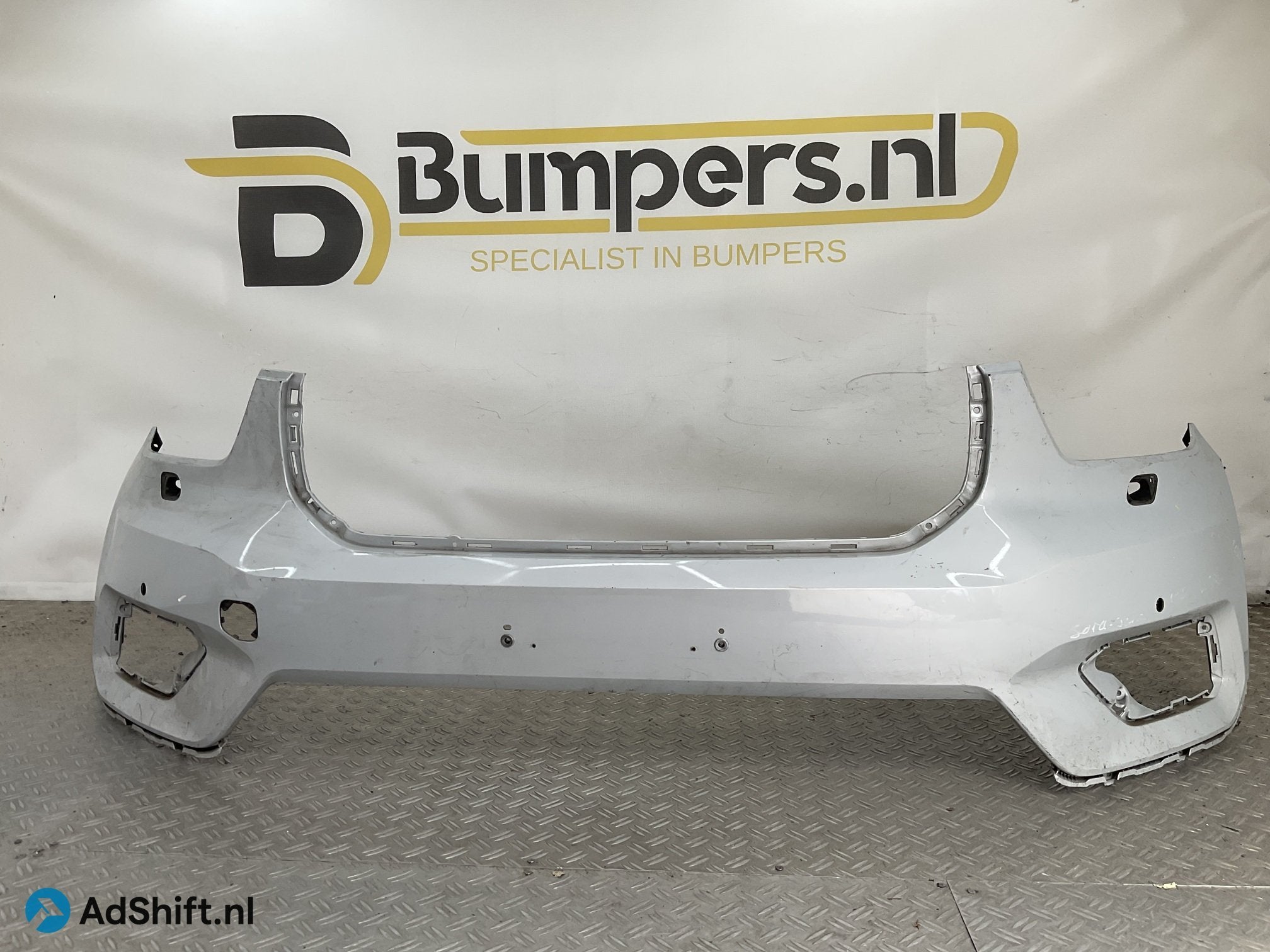 Bumper Volvo XC40 XC 40 17-21 kls pdc 31449359 Voorbumper V5, Bumper