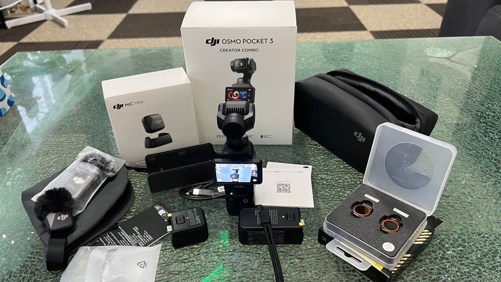 DJI Osmo Pocket 3 Creator Combo + Mic Mini + Lens, Ophalen, Nieuw
