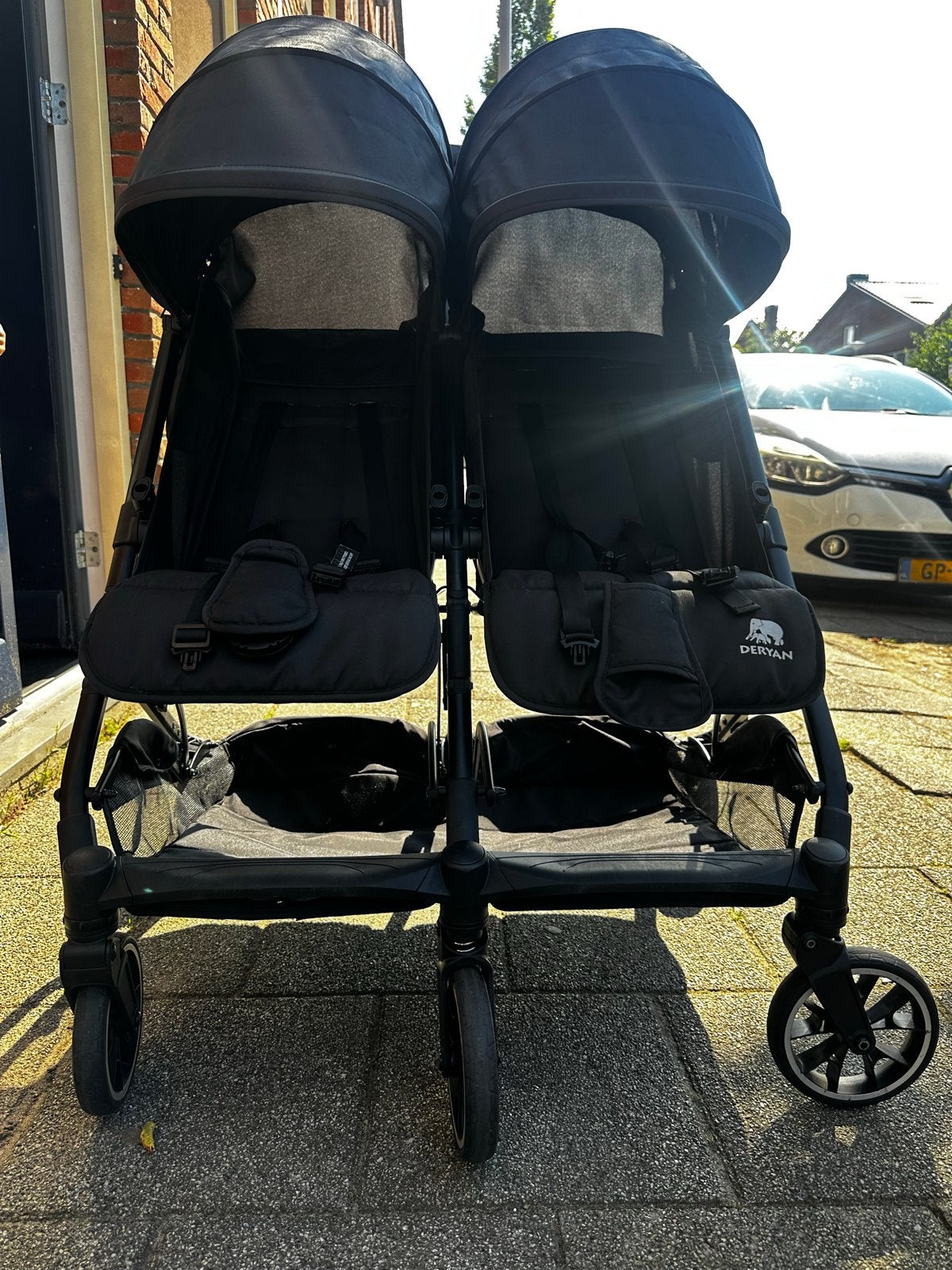 Deryan Duowagen - Compacte en lichte tweelingbuggy, Kinderen en Baby's, Tweelingen en Meerlingen, Ophalen, Zo goed als nieuw, Kinderwagen of Buggy