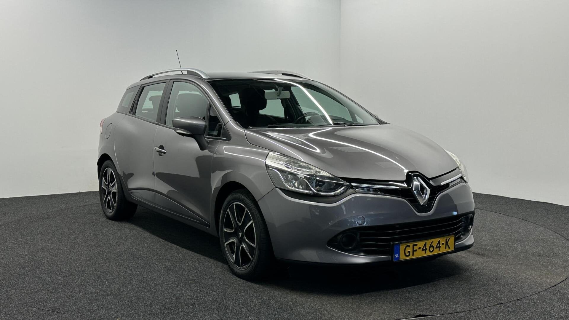 Renault Clio Estate 0.9 TCe Dynamique AIRCO NAVI CRUISE LM., Auto's, Voorwielaandrijving, Stof, Met garantie (alle), Handgeschakeld