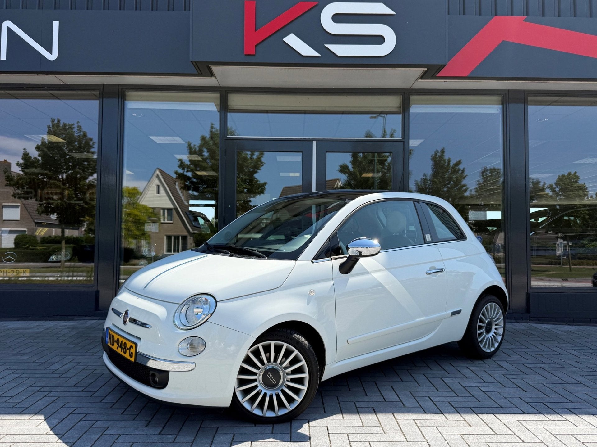 Fiat 500 0.9 TwinAir Turbo Rivièra Maison Pano Leder Pdc, 400 kg, Wit, Bedrijf, Handgeschakeld