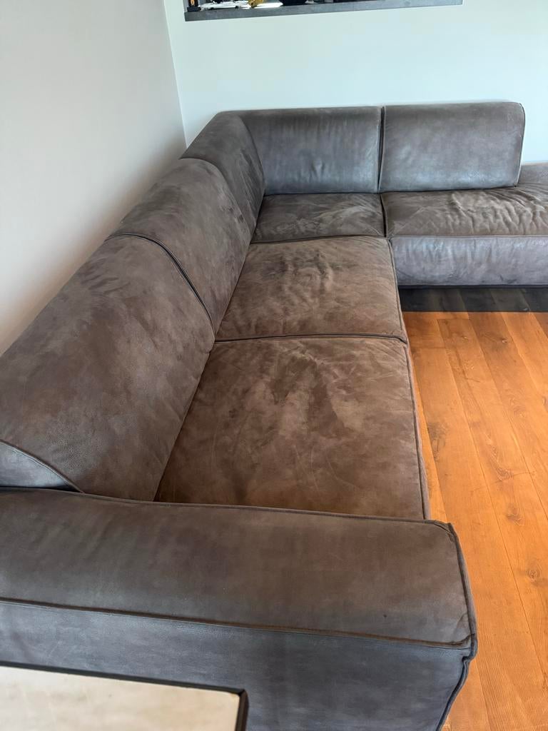 Comfortabele grijze hoekbank van ecoleer, Huis en Inrichting, Banken | Bankstellen, Ophalen, 250 tot 300 cm, Gebruikt, Hoekbank