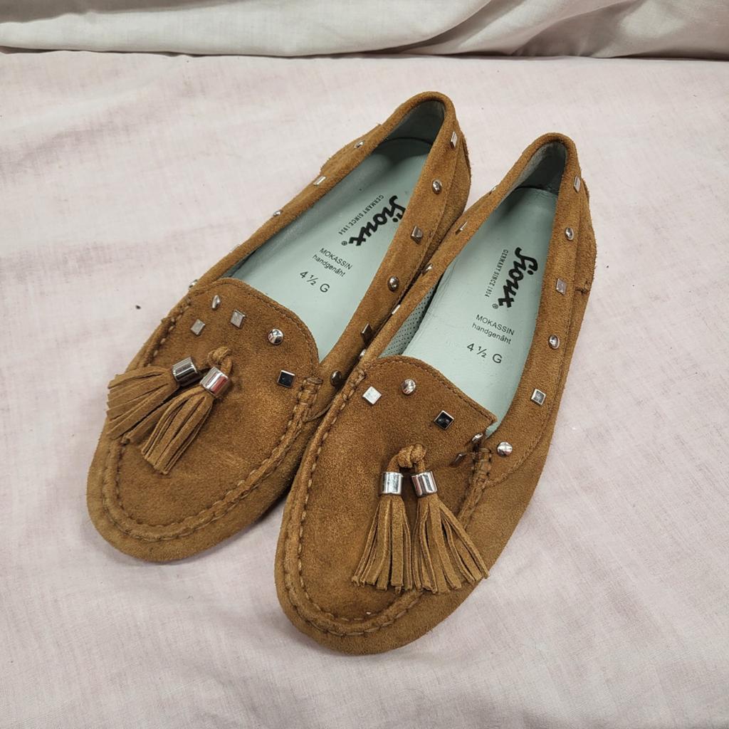 Sioux mocassins met kwastjes en studs - maat 37, Bruin, Sioux, Ophalen of Verzenden, Zo goed als nieuw