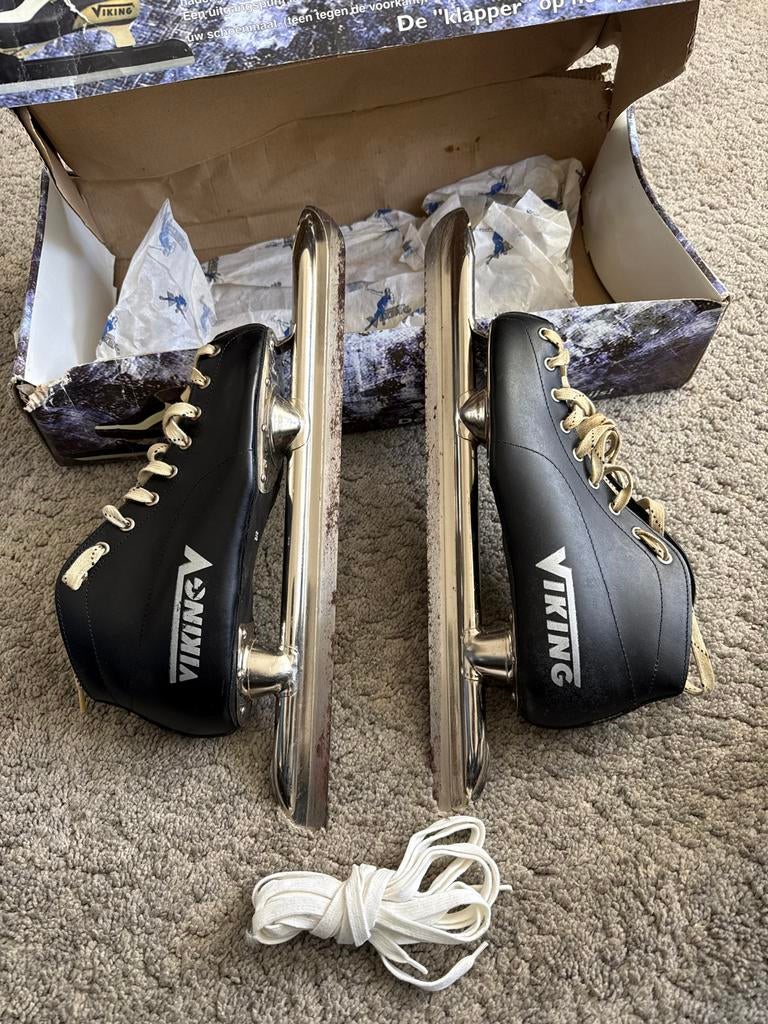 Viking lage Noren maat 37, Sport en Fitness, Schaatsen, Viking, Gebruikt, Ophalen of Verzenden, Noren