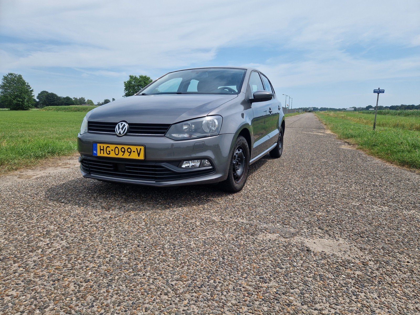 Volkswagen Polo 1.0 MPI 44KW  2015 Grijs, Auto's, 40 €/maand, Handgeschakeld, Particulier, 3 cilinders