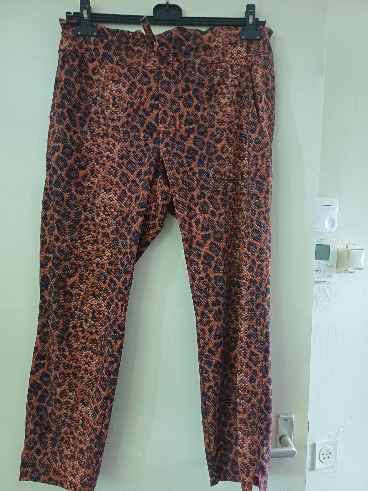 Studio Anneloes broek travelstof, slangenprint bruin XL, Studio Anneloes, Maat 46/48 (XL) of groter, Ophalen of Verzenden, Zo goed als nieuw