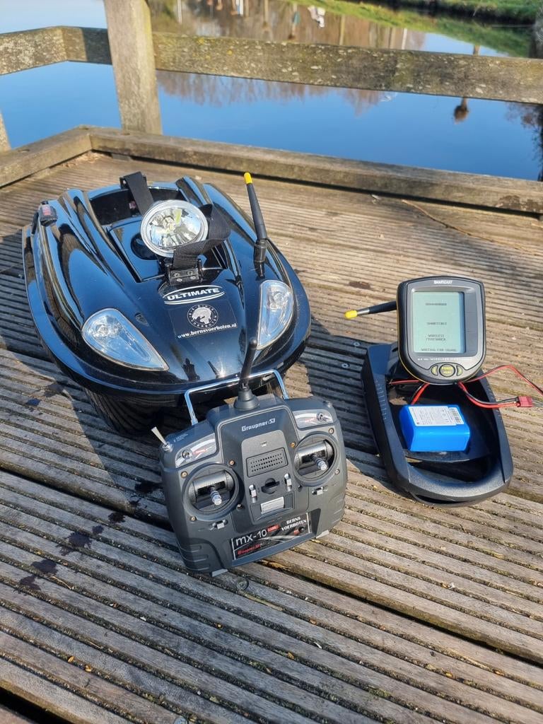 Ultimate Bait Cruises Mini Voerboot met Viszoeker, Ophalen of Verzenden
