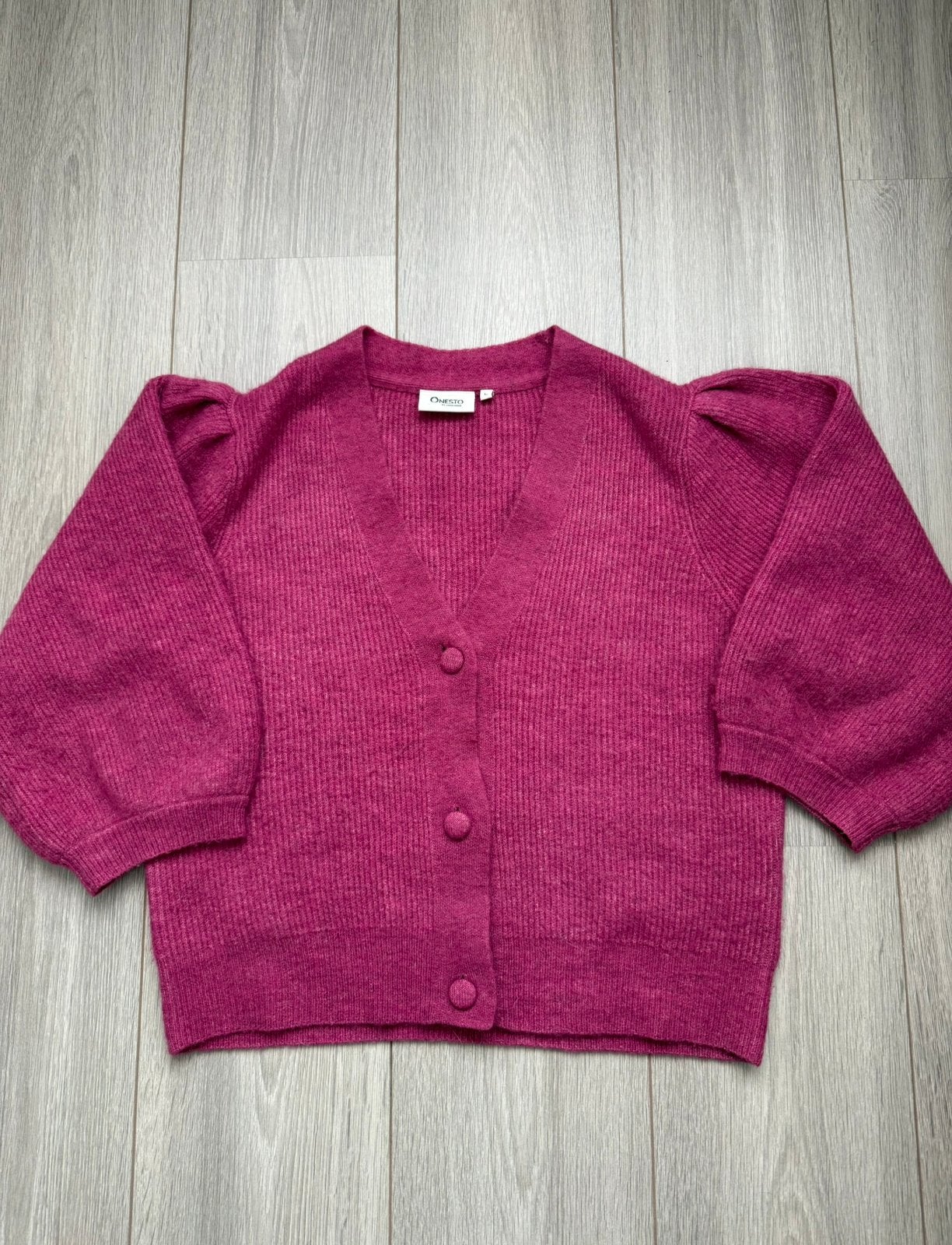 Onesto gebreide vest van onder ander wol en mohair, Ophalen of Verzenden, Zo goed als nieuw, Maat 42/44 (L), Roze
