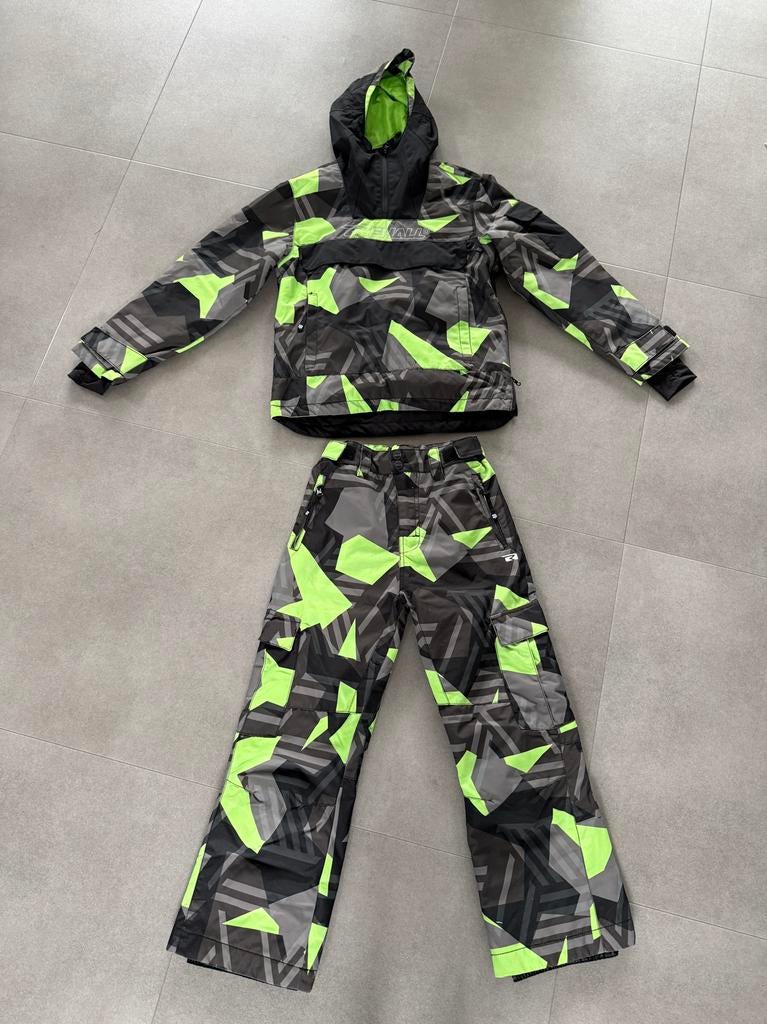 Rehall skijas en broek (set) - Camouflage neon groen 152, Ophalen of Verzenden, Zo goed als nieuw