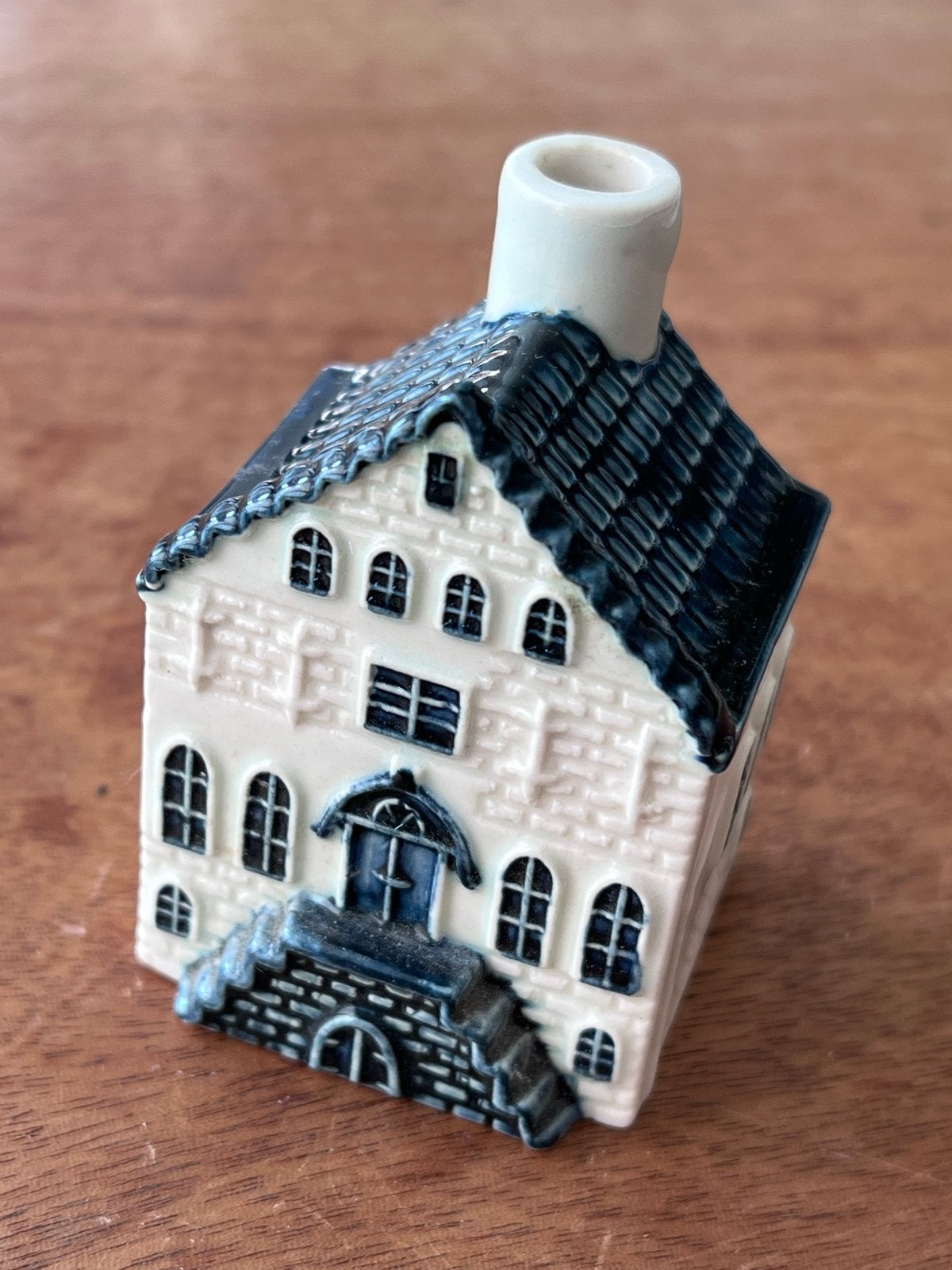 KLM Delfts Blauw huisje nr. 4 - Bols Royal Distilleries, Ophalen