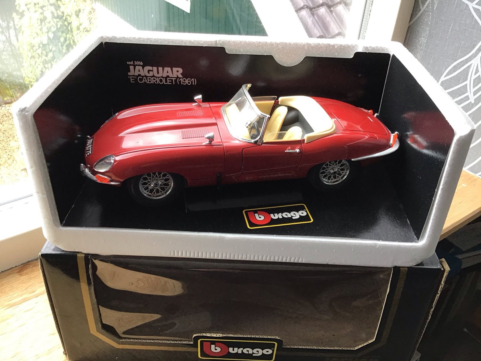 Jaguar E-Type Cabriolet (1961) modelauto met doos, Ophalen of Verzenden, Nieuw, Auto