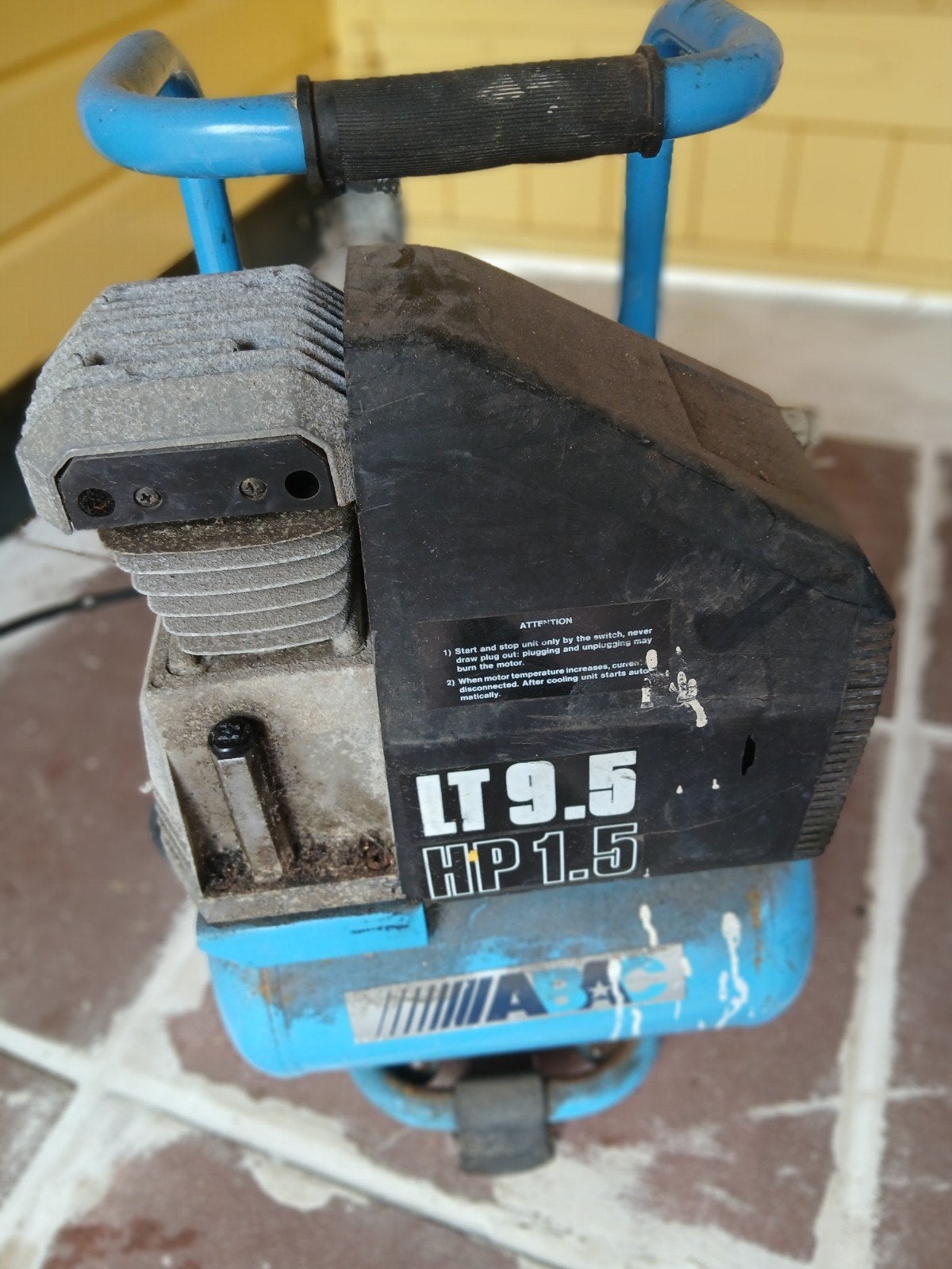 ABAC LT 9.5 HP 1.5 Compressor - Mobiel en Gebruikt, Doe-het-zelf en Verbouw, Compressors, Ophalen, Gebruikt, 6 tot 10 bar, Minder dan 200 liter/min