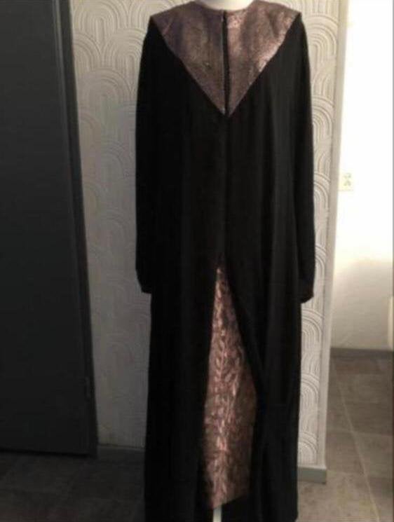 Maat XL - 3 delige jurk met werksel- zwart / coraal roze, Kleding | Dames, Galajurk, Zwart, Maat 46/48 (XL) of groter, Ophalen of Verzenden