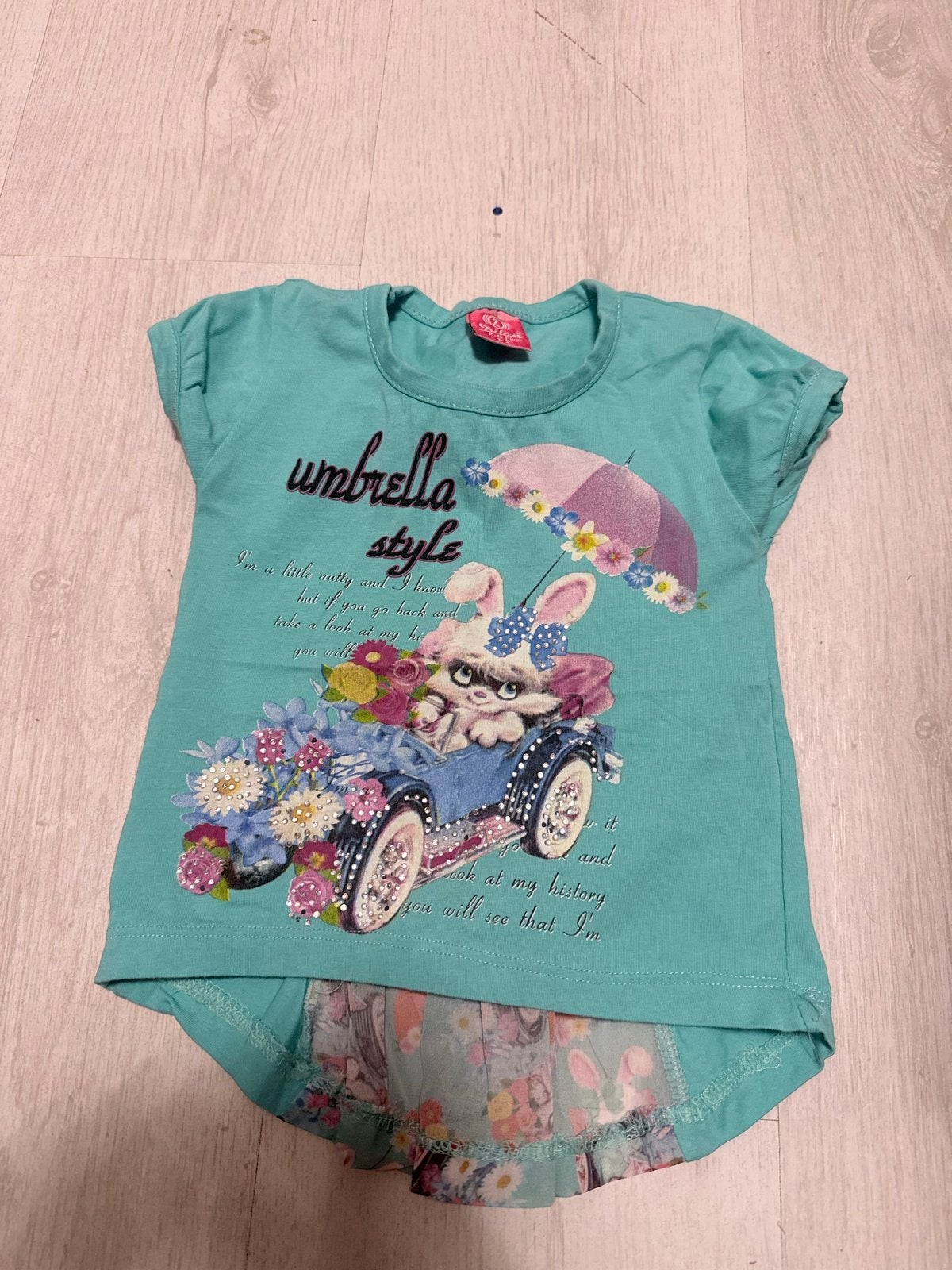Leuk meisjes T-shirt met konijn en bloemenprint, Ophalen of Verzenden, Gebruikt, Meisje