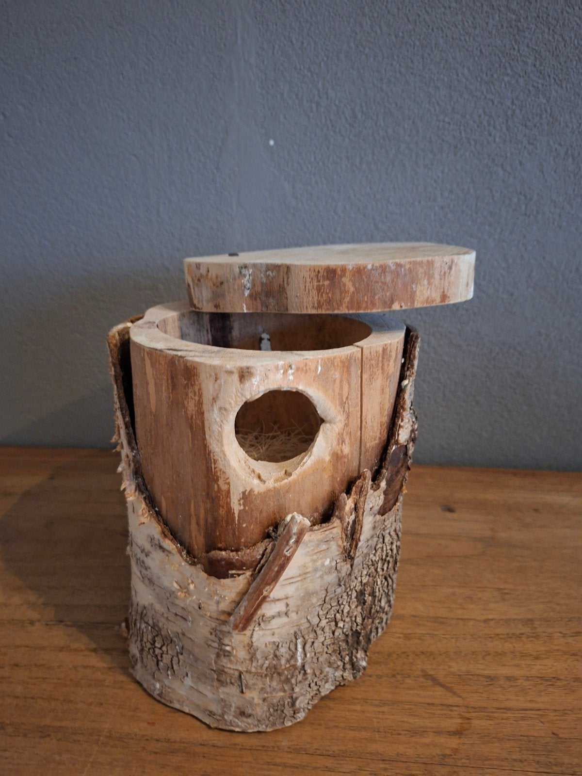 mooi vogelnestkastje, Ophalen, Zo goed als nieuw, Hout, Broedkooi of Kweekkooi