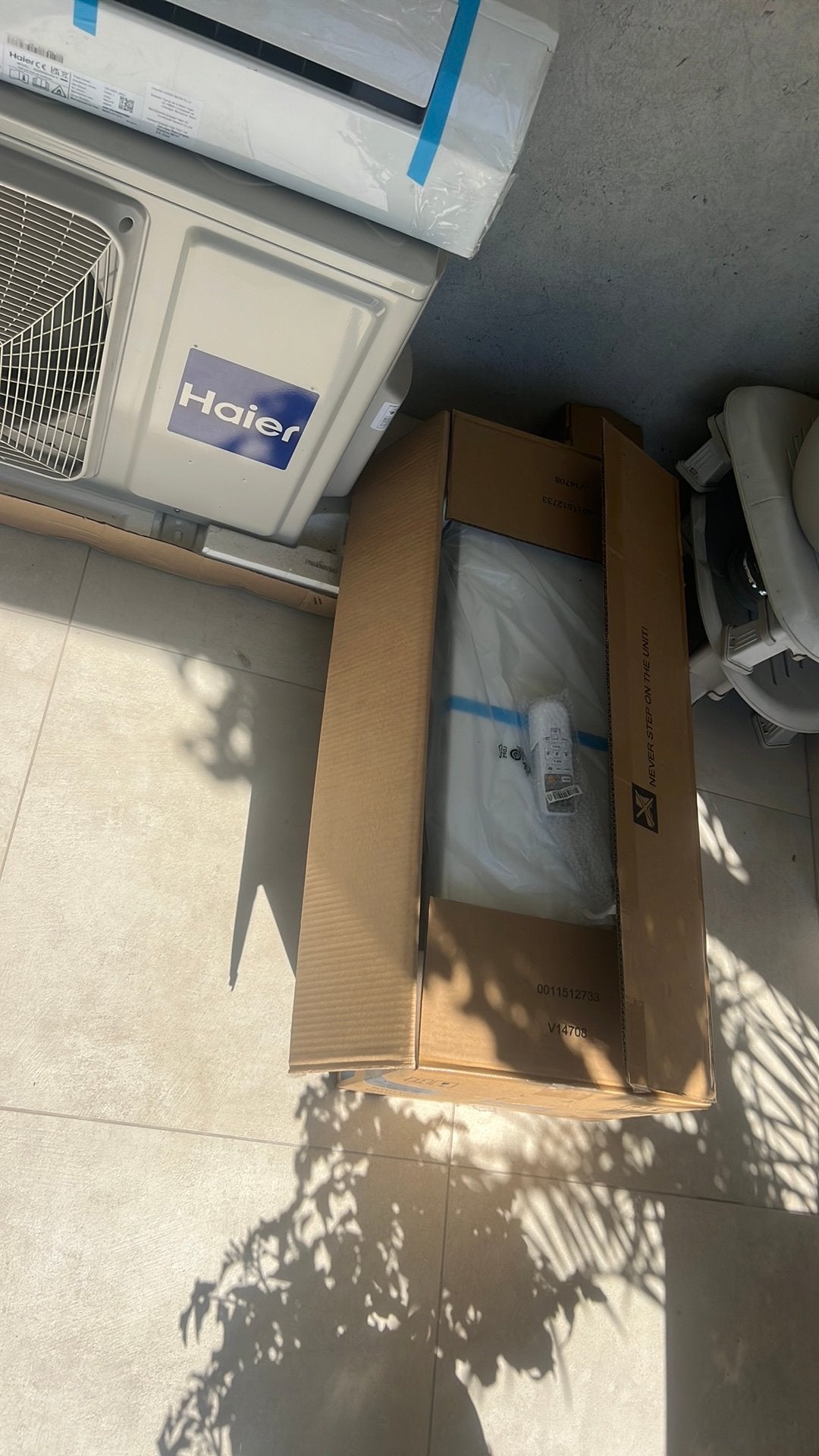 Haier Revive Plus 2 xwifi 2,5 kW + 5,0 kW Nieuwe, Ophalen of Verzenden, Zo goed als nieuw, Gevelraam of Ruit