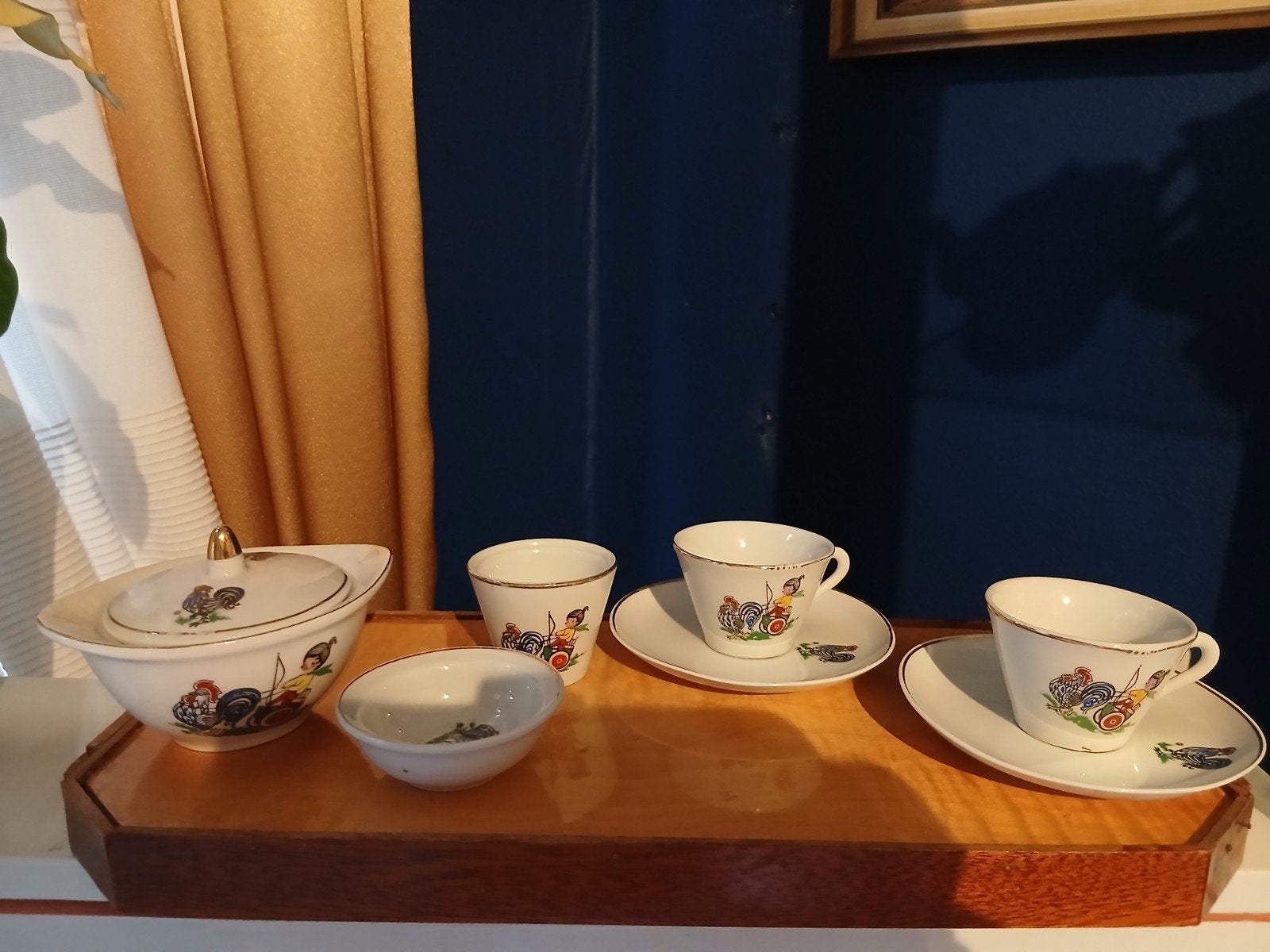 kinderservies met haan en figuren, Ophalen of Verzenden