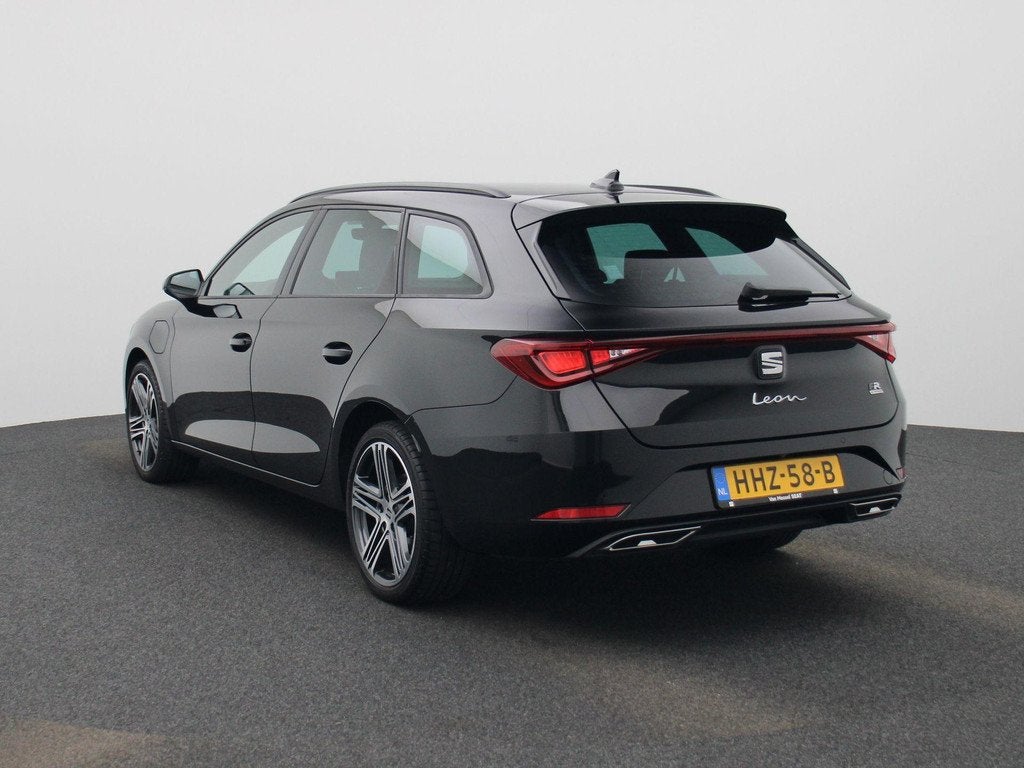 SEAT Leon Sportstourer 1.5 TSI e-Hybrid FR Business 204 PK |, Auto's, Seat, 12 maanden, Stof, 4 cilinders, 1700 kg