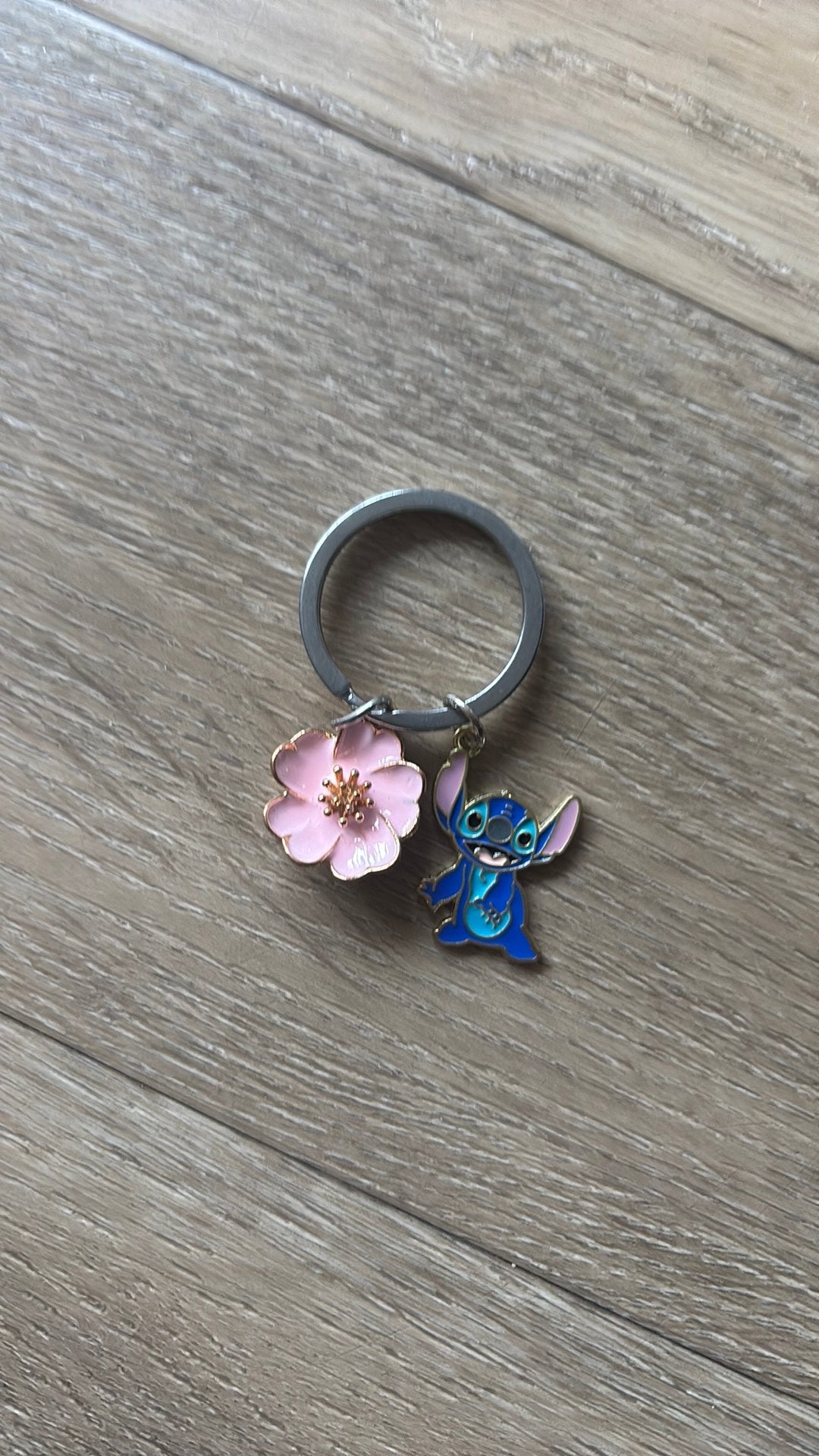 Stitch sleutelhanger met bloem, Ophalen, Nieuw
