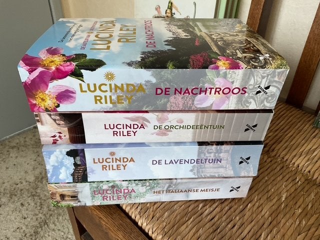 4 boeken van Lucinda Riley, Ophalen of Verzenden, Zo goed als nieuw, Lucinda Riley, Europa overig