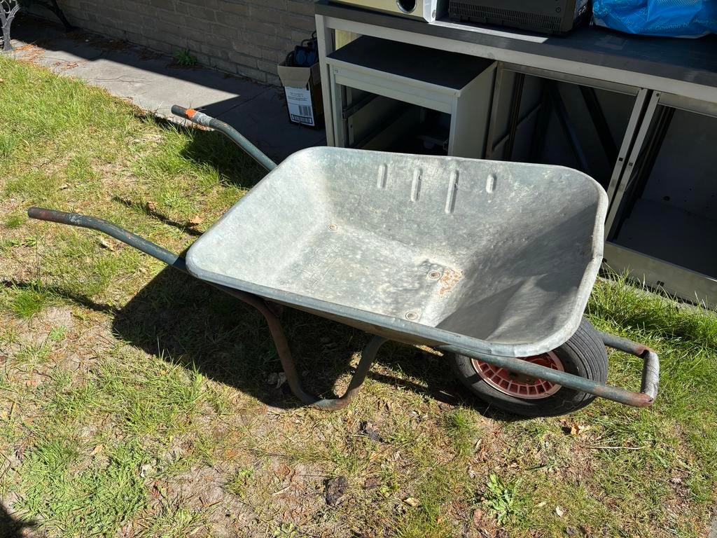 Stevige kruiwagen voor tuin en bouw, Ophalen of Verzenden, Gebruikt, Handmatig, Eenwielig