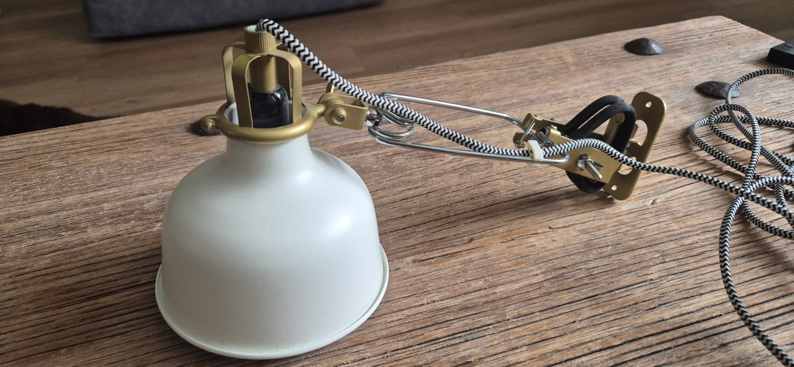 IKEA Ranarp Wand-/klemspot, ecru - Zo goed als nieuw, Metaal, Beige, Industrieel, E14 (klein)