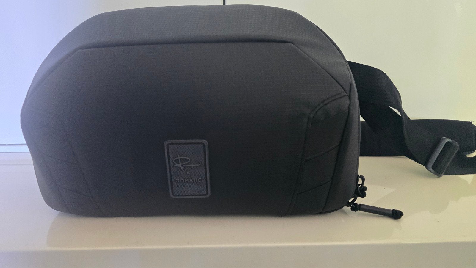 Gomatic Camera Tas Peter McKinnon Sling 8L Schoudertas, Ophalen of Verzenden, Zo goed als nieuw