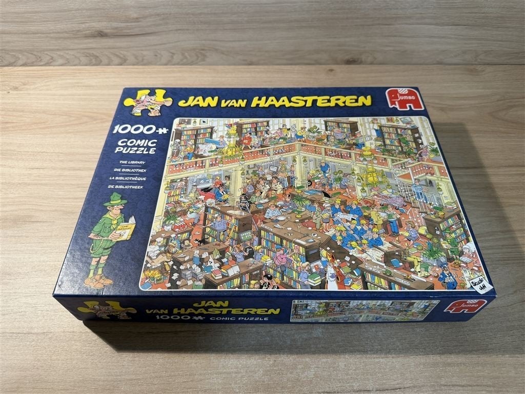 Jan van Haasteren - de bibliotheek - 1000 stuks - s6295, Verzenden, 500 t/m 1500 stukjes, Zo goed als nieuw