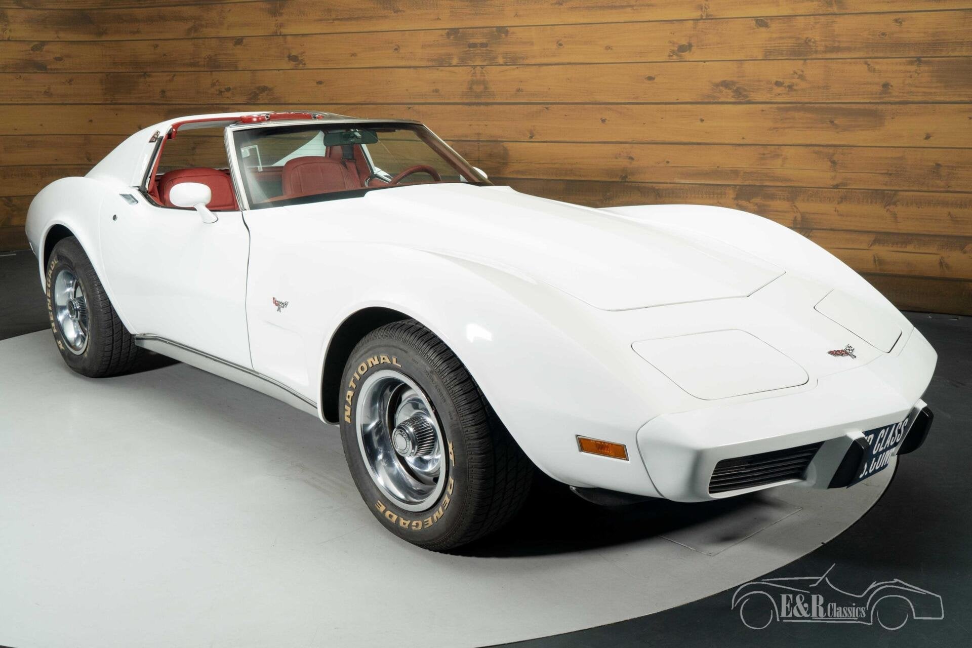Chevrolet Corvette C3 Stingray Cabriolet | 1977, Auto's, Automaat, Achterwielaandrijving, 179 pk, Wit