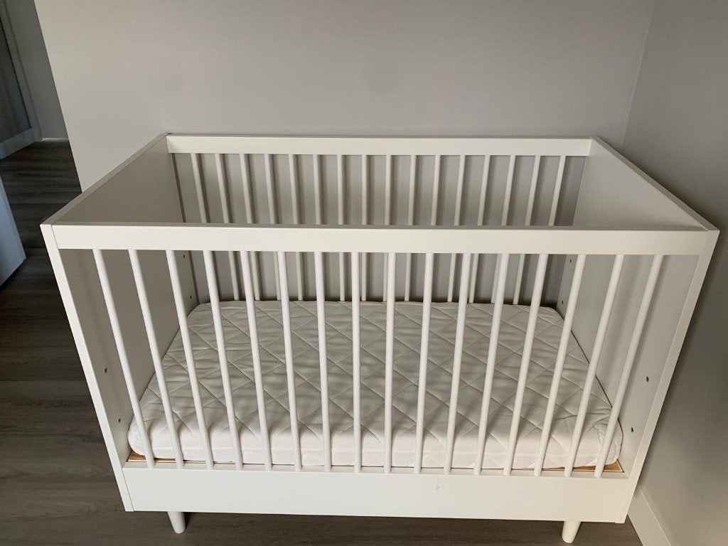 Petite Amélie Baby Bed, Ophalen, Gebruikt, Matras, Minder dan 70 cm