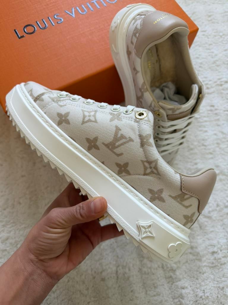 Dames LV sneaker laatste 36,38,39, Ophalen of Verzenden, Nieuw, Sneakers of Gympen