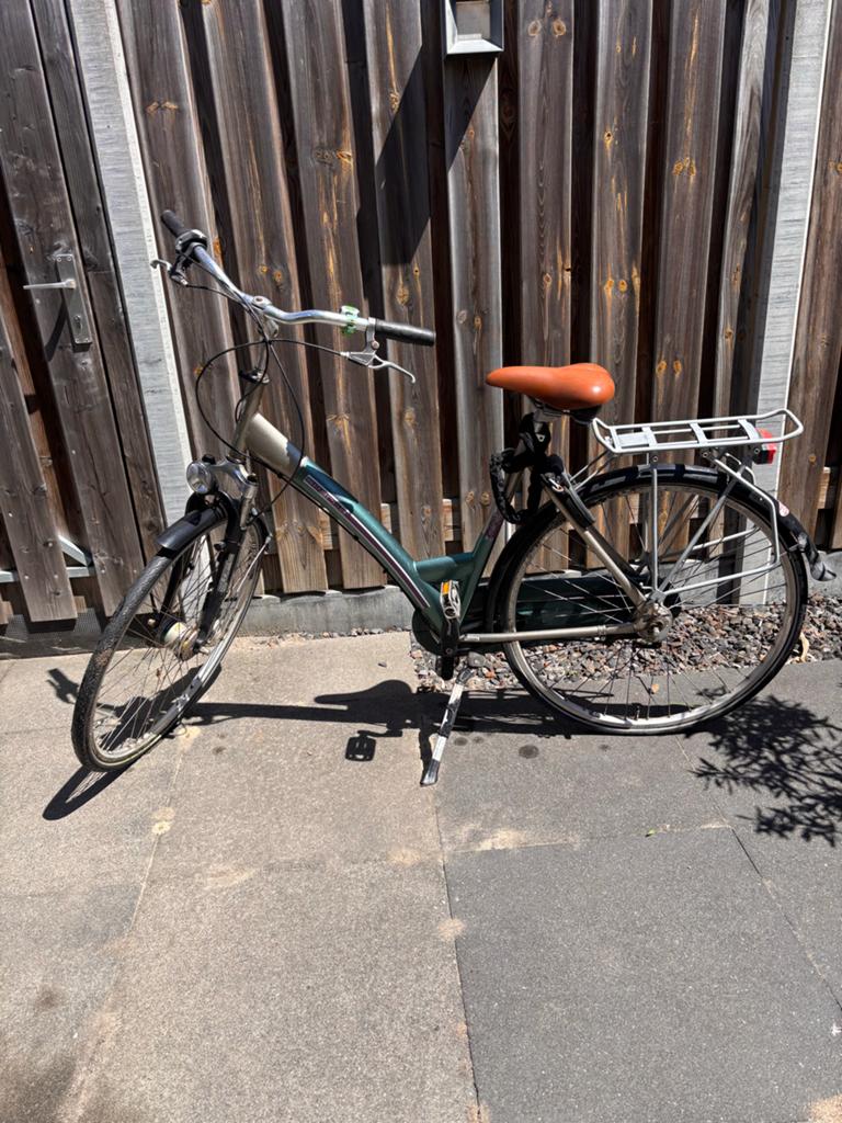 Fiets af te halen, Fietsen en Brommers, Fietsen | Dames | Damesfietsen, Ophalen, Gebruikt, Overige merken