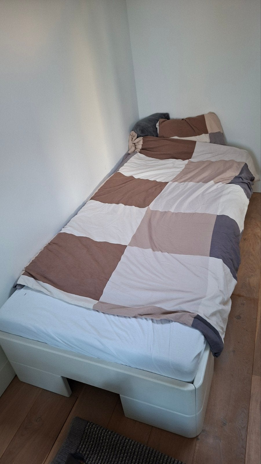 Auping bedframe 90x210 met platte stalen bedbodem en matras, Ophalen, Gebruikt, Eenpersoons, Modern