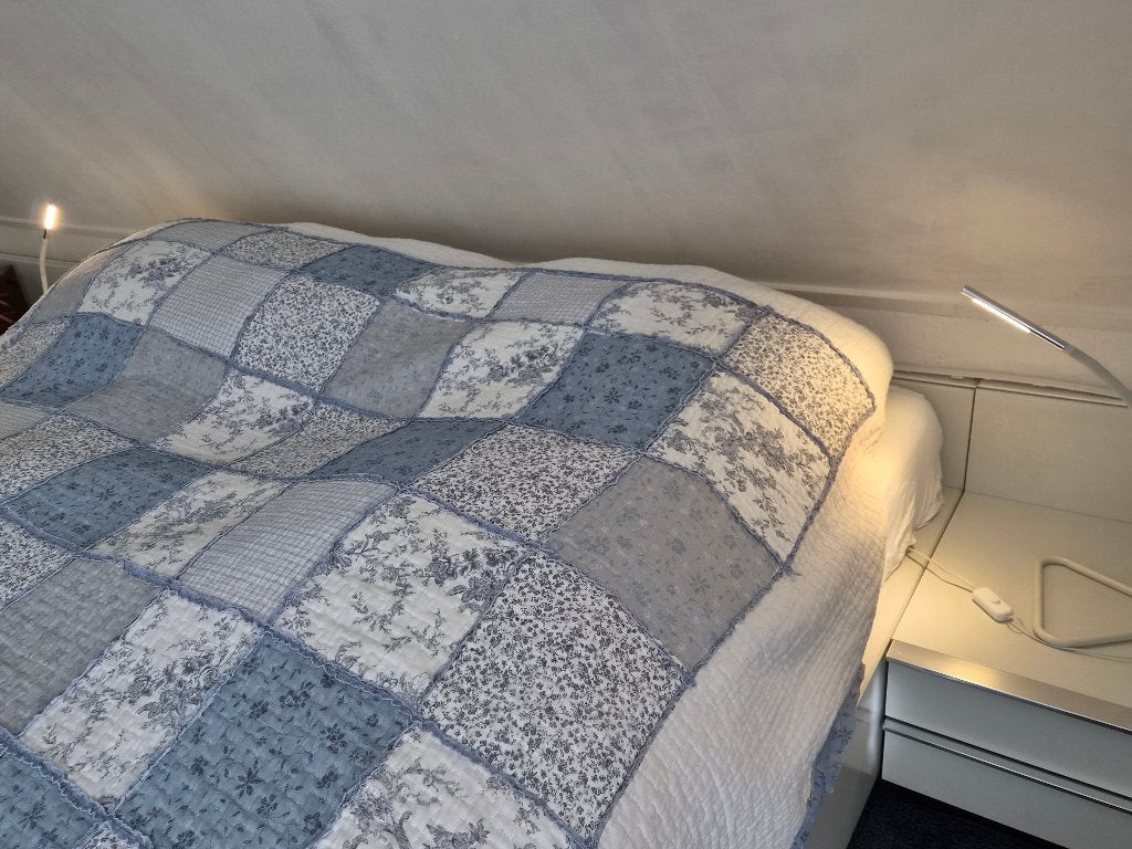 bedden, Ophalen, Overige materialen, Gebruikt, Wit