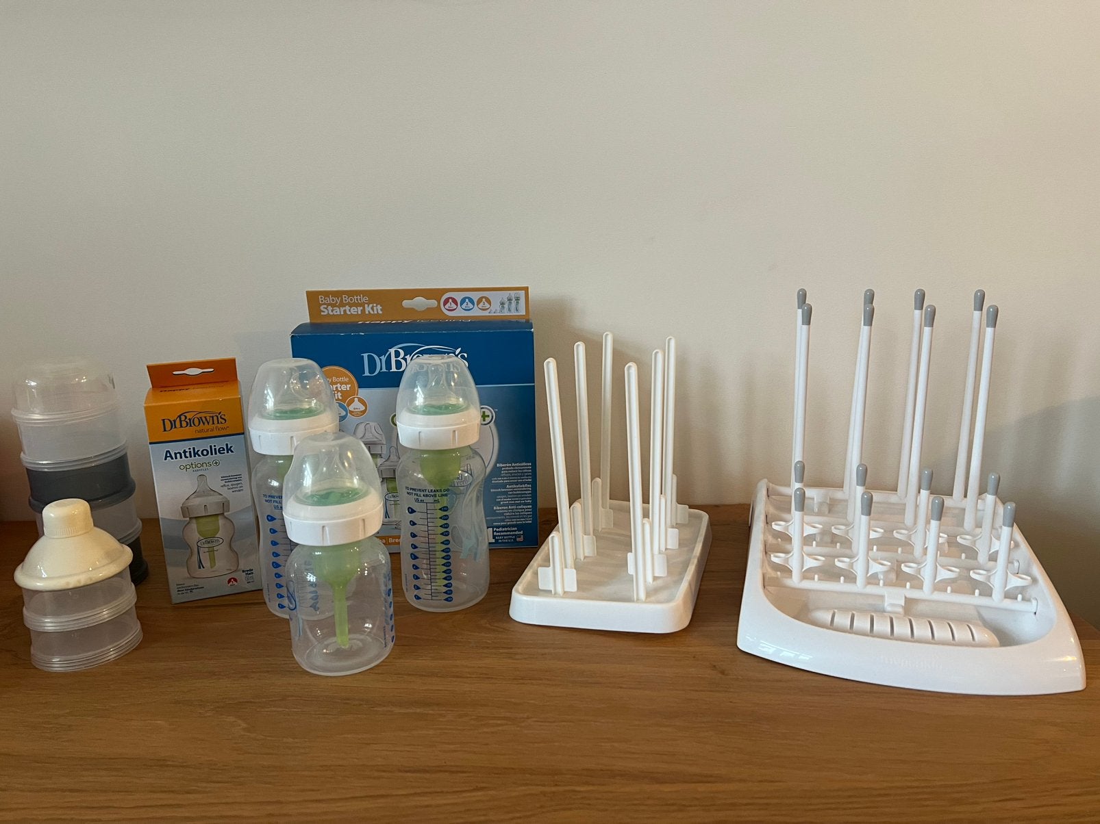 4x Dr Brown brede hals fles, 2x flessenrekje, 2x poedertoren, Ophalen, Gebruikt, Babyfles, Dr. Brown's