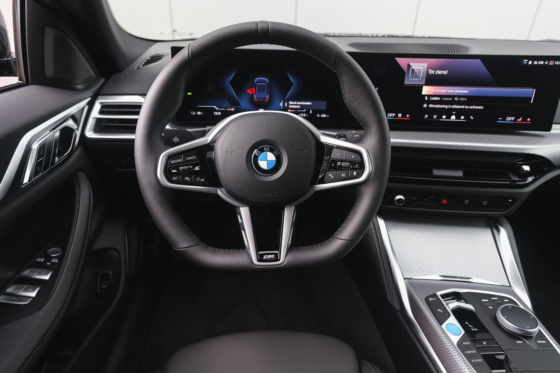 BMW i4 eDrive40 M Sport / Achteruitrijcamera / Adaptieve LED, Dealer onderhouden, Achterwielaandrijving, Zwart, 2020 kg