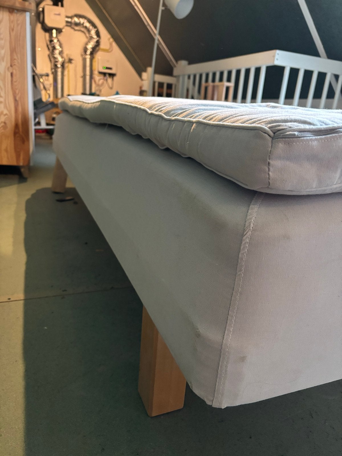 IKEA boxspring met topper matras, 90 cm, Eenpersoons, Ophalen of Verzenden, Zo goed als nieuw