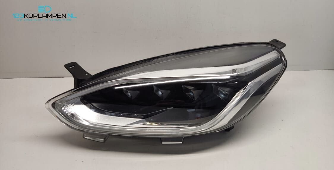 Ford Fiesta MK8 Full Led koplamp links, Gebruikt, -, -, Ophalen of Verzenden