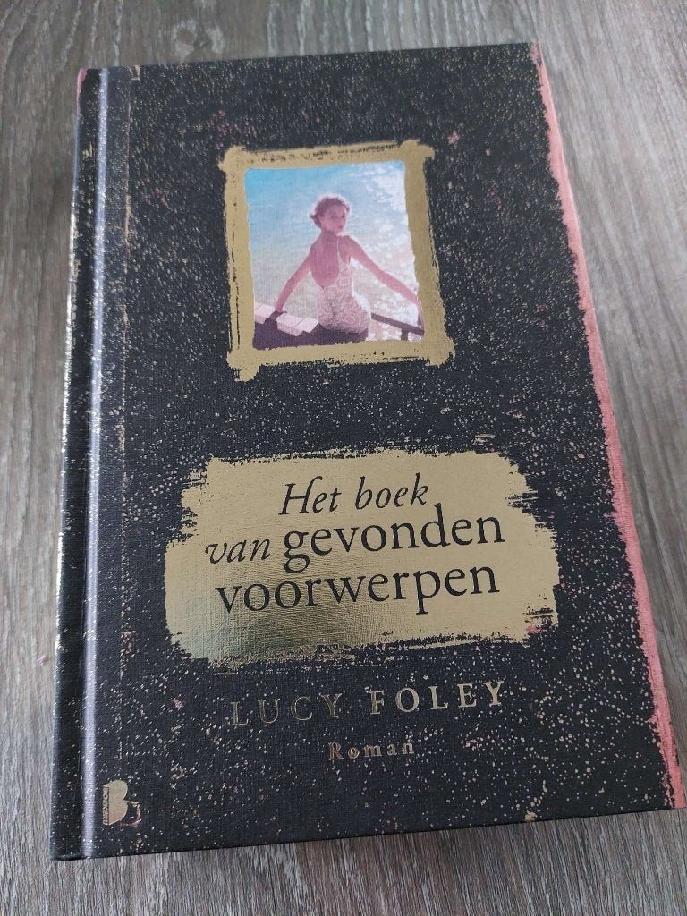 Lucy Foley - Het boek van gevonden voorwerpen - hardcover, Ophalen of Verzenden, Zo goed als nieuw