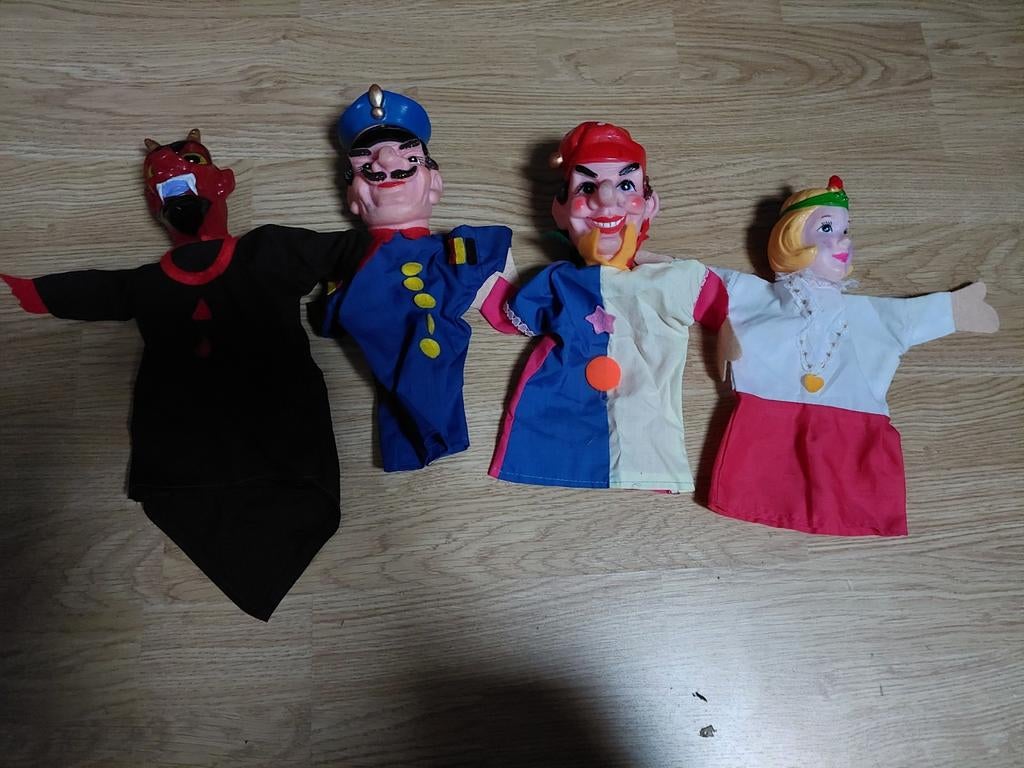 Set van 4 handpoppen: Jan Klaassen, Katrijn, Politie, Duivel, Ophalen of Verzenden, Gebruikt, Overige typen