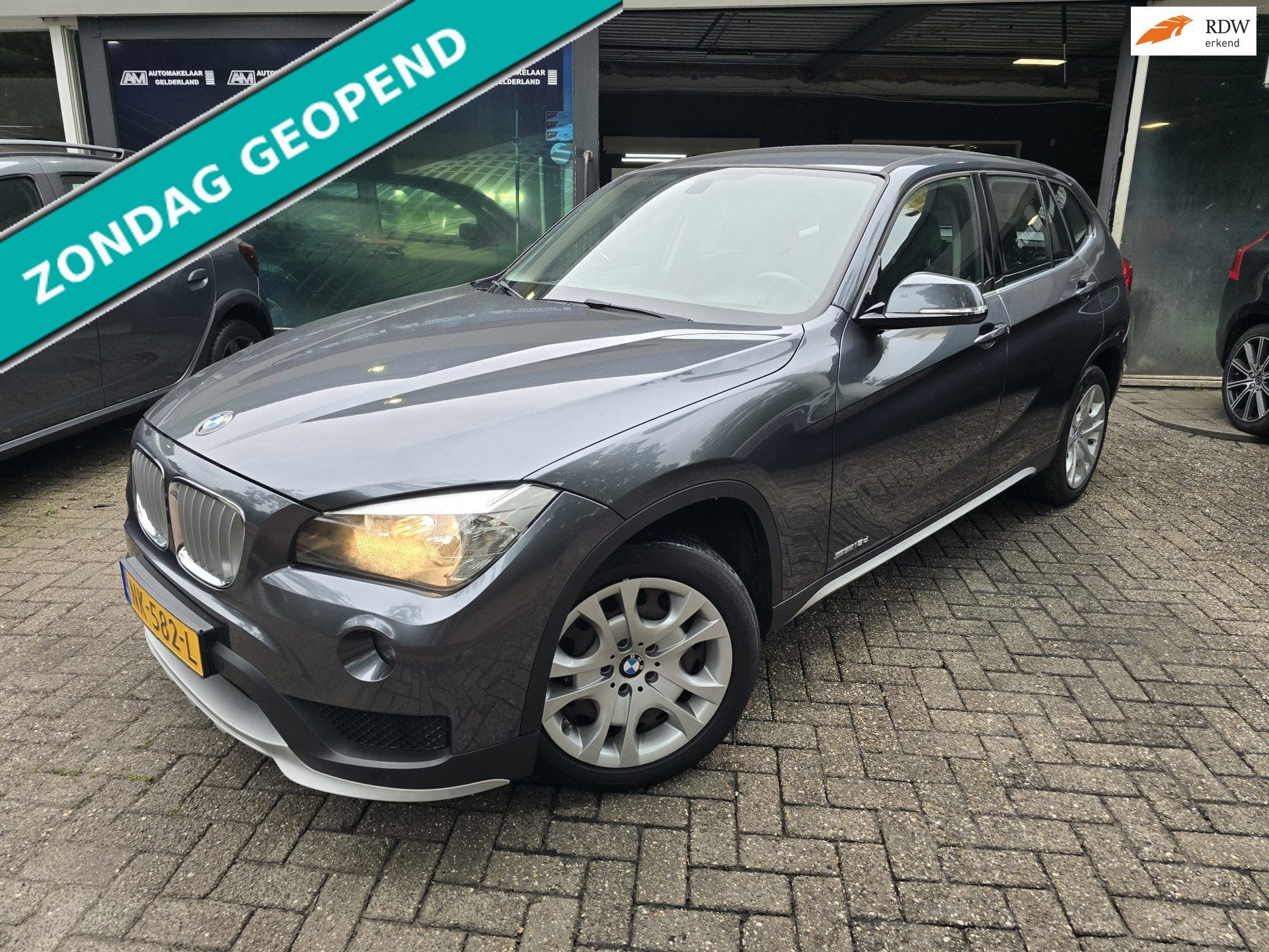 BMW X1 SDrive18d Executive |3/6 OF 12MND GARANTIE | NW APK |, Auto's, BMW, Euro 5, Bedrijf, Diesel, Grijs