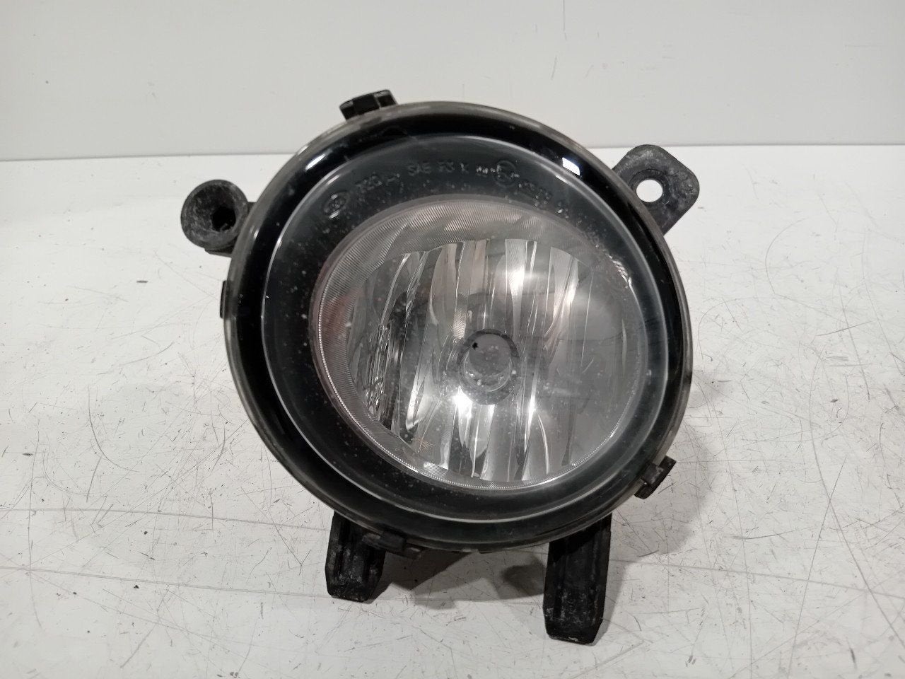 Mistlamp links BMW 1 serie, Onderdelen@venauto.nl, Van der Ven Autorecycling B.V., Gebruikt, Ettenseweg 76, 4706 PB Roosendaal, The Netherlands