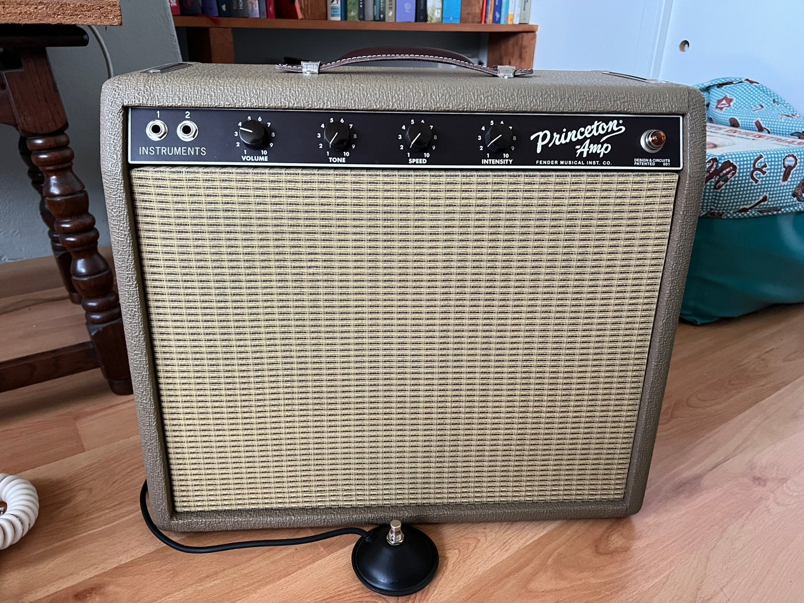 Foto 9 van Fender Pinceton Chris Stapleton (handwired Brownface)