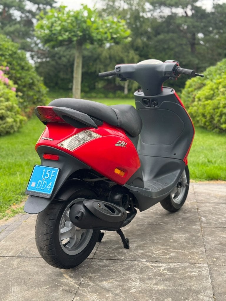 ⭐️Piaggio zip 2t 50cc start en rijd goed origineel NL!⭐️, Fietsen en Brommers, Scooters | Piaggio, Niet ingevuld, Niet ingevuld