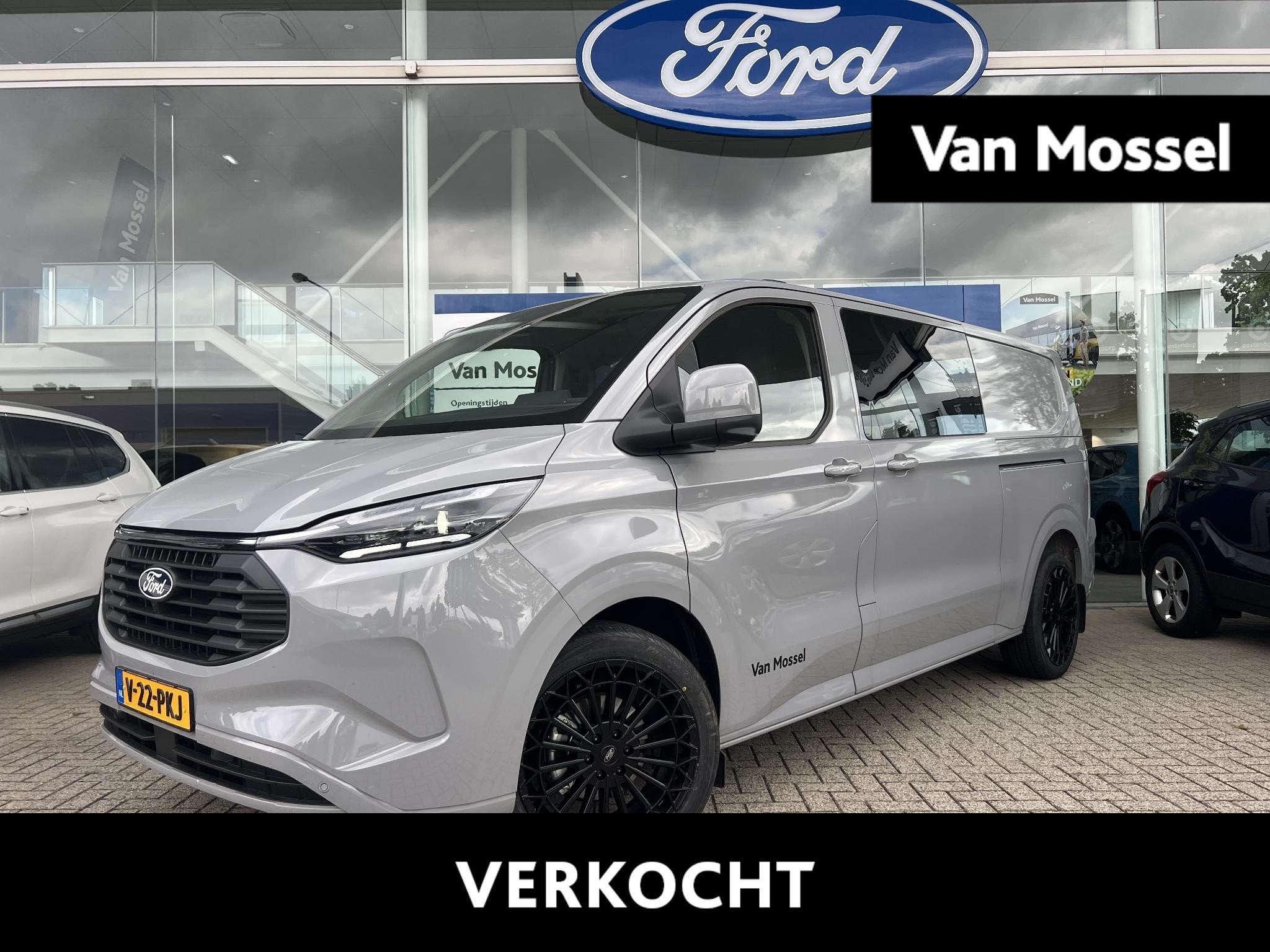Ford Transit Custom 320 2.5 PHEV L2H1 Limited DC | Adaptieve