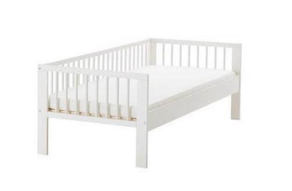 Twee keer peuterbed, Ophalen of Verzenden, Zo goed als nieuw, 140 tot 160 cm, 70 tot 85 cm