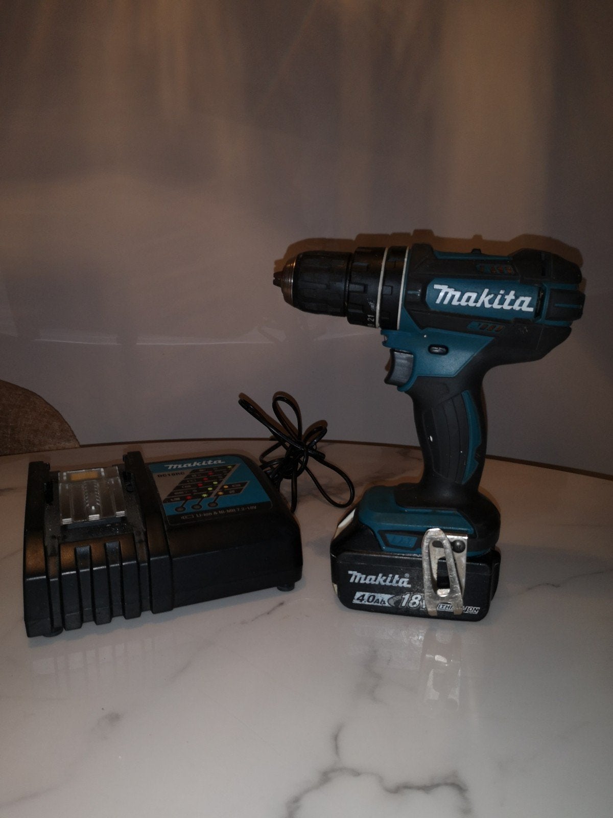 Makita accu boormachine 18V 4.0Ah, Ophalen, Zo goed als nieuw, Boormachine
