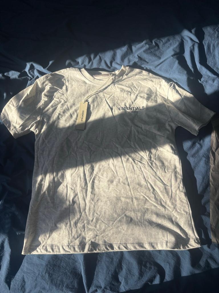 Essentials Fear of God T-shirt Grijs XS Nieuw, Ophalen of Verzenden, Nieuw, Maat 46 (S) of kleiner, Grijs